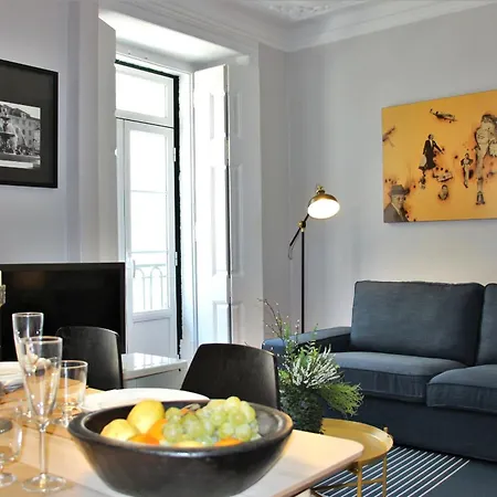 Appartement Sm1-happy At Hip Pr.real & Bair.alto + Private Patio!