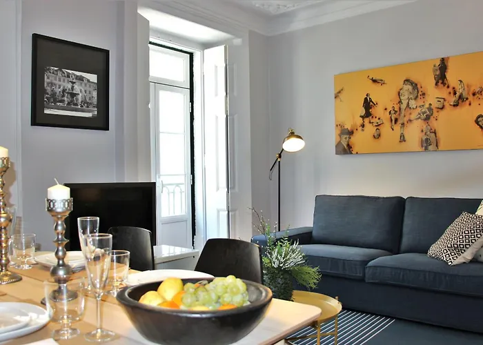 דירה Sm1-happy At Hip Pr.real & Bair.alto + Private Patio!
